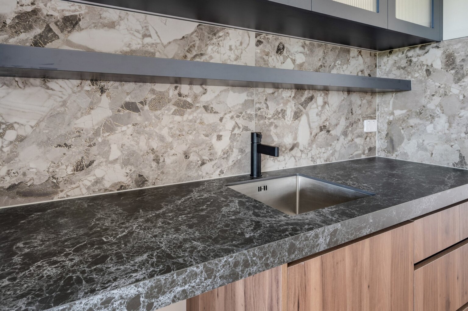 Vaughans Road Residence II, Long Bay interior photograph