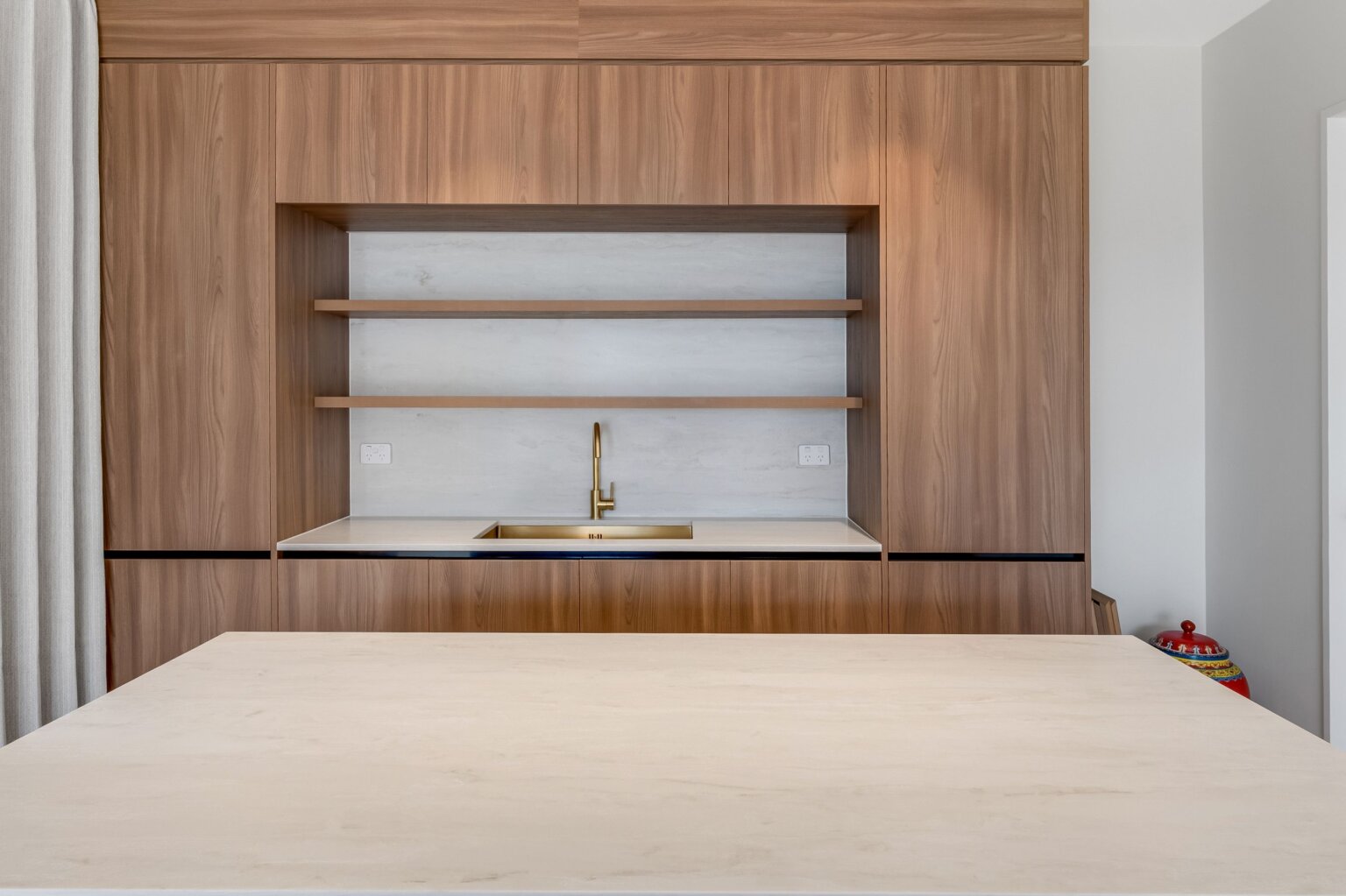 Southridge Road, Flat Bush interior photograph